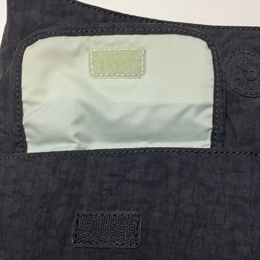 Kipling Bag - Picture 12 of 16